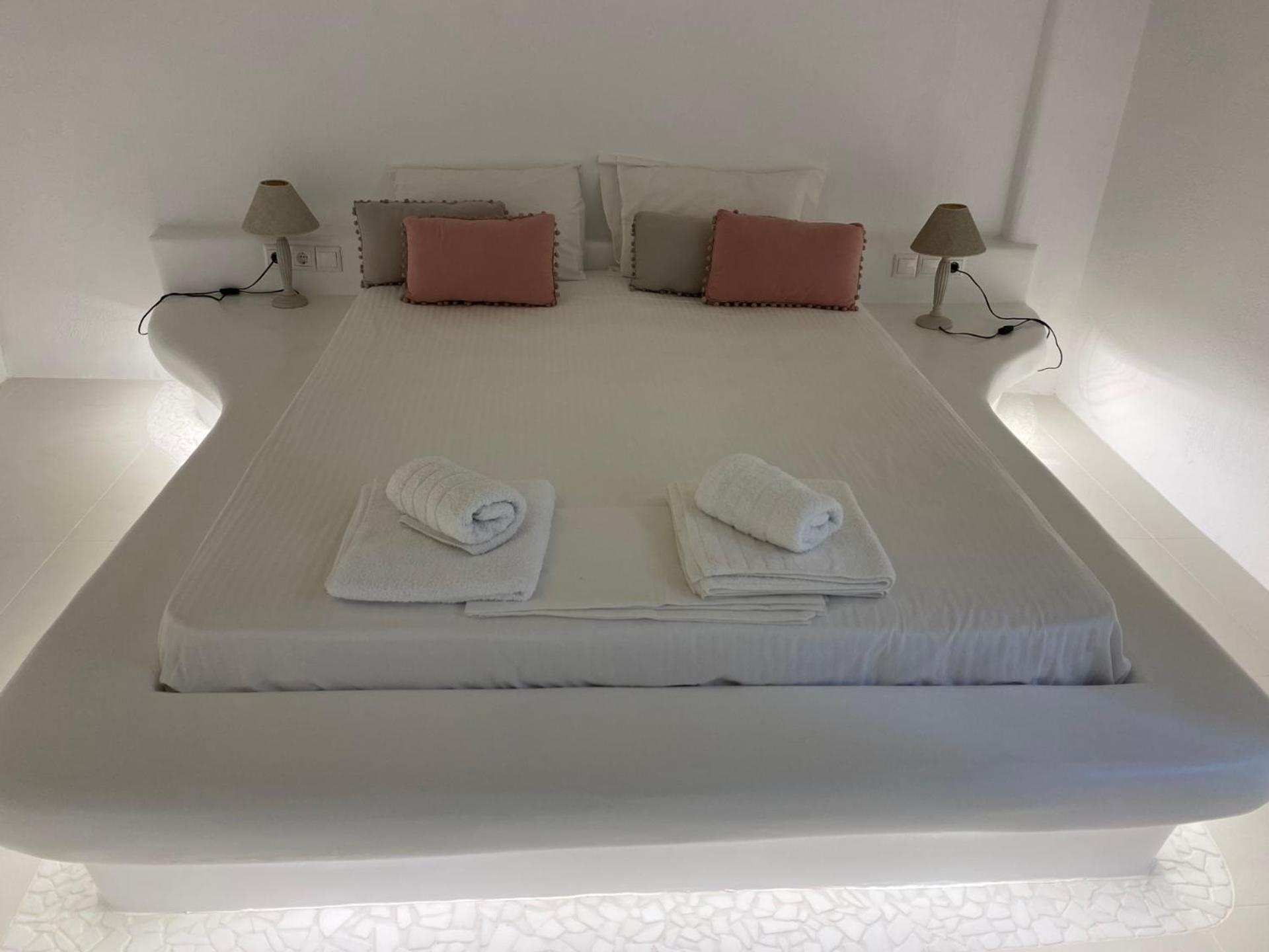 Apartamento Rineia Complex By Live&Travel Mykonos Town Exterior foto